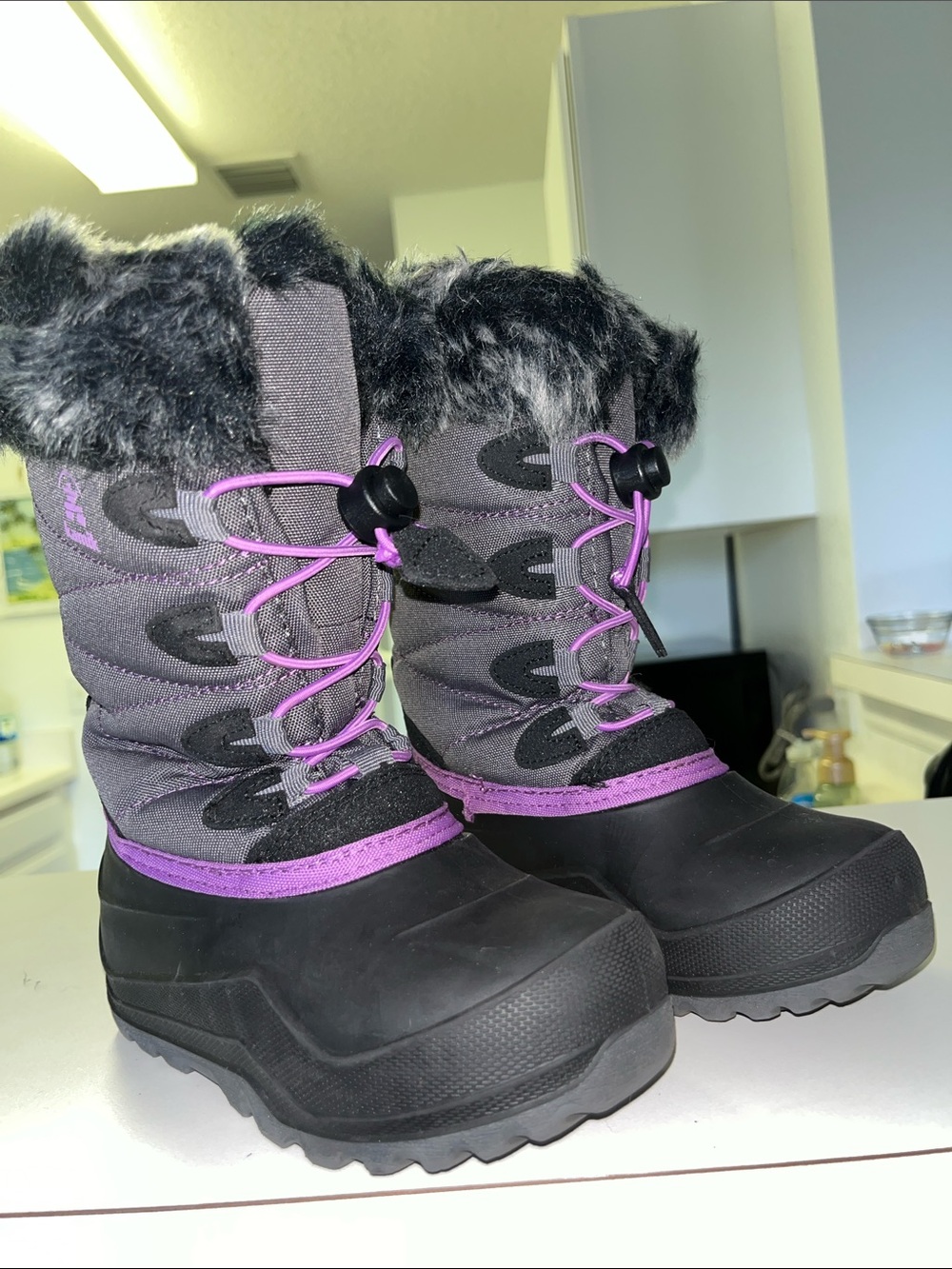 Kamik Kids Snow Gypsy 4 Winter Faux Fur Collar Insulated Boots Size 2 - Picture 4 of 8